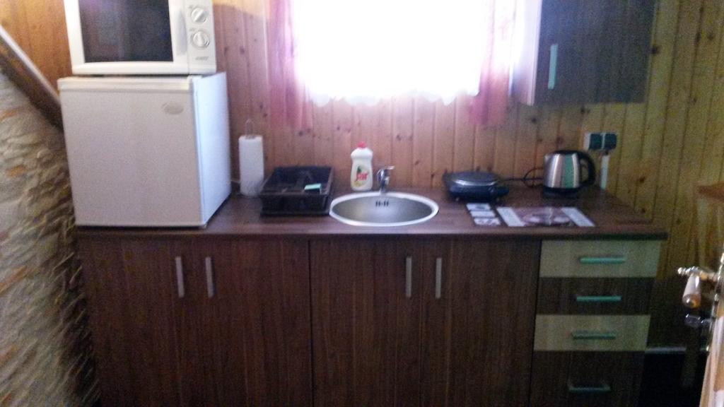 Drevenica Talia Apartman Lipótszentmiklós Szoba fotó