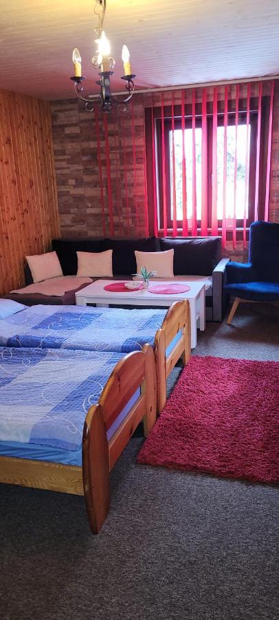 Drevenica Talia Apartman Lipótszentmiklós Szoba fotó