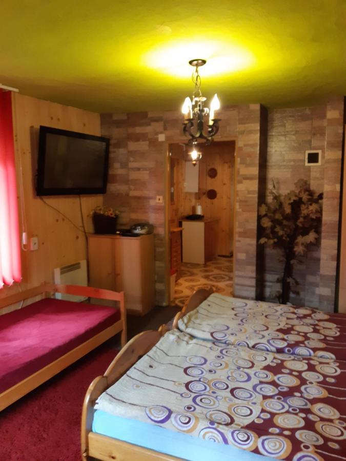 Drevenica Talia Apartman Lipótszentmiklós Kültér fotó